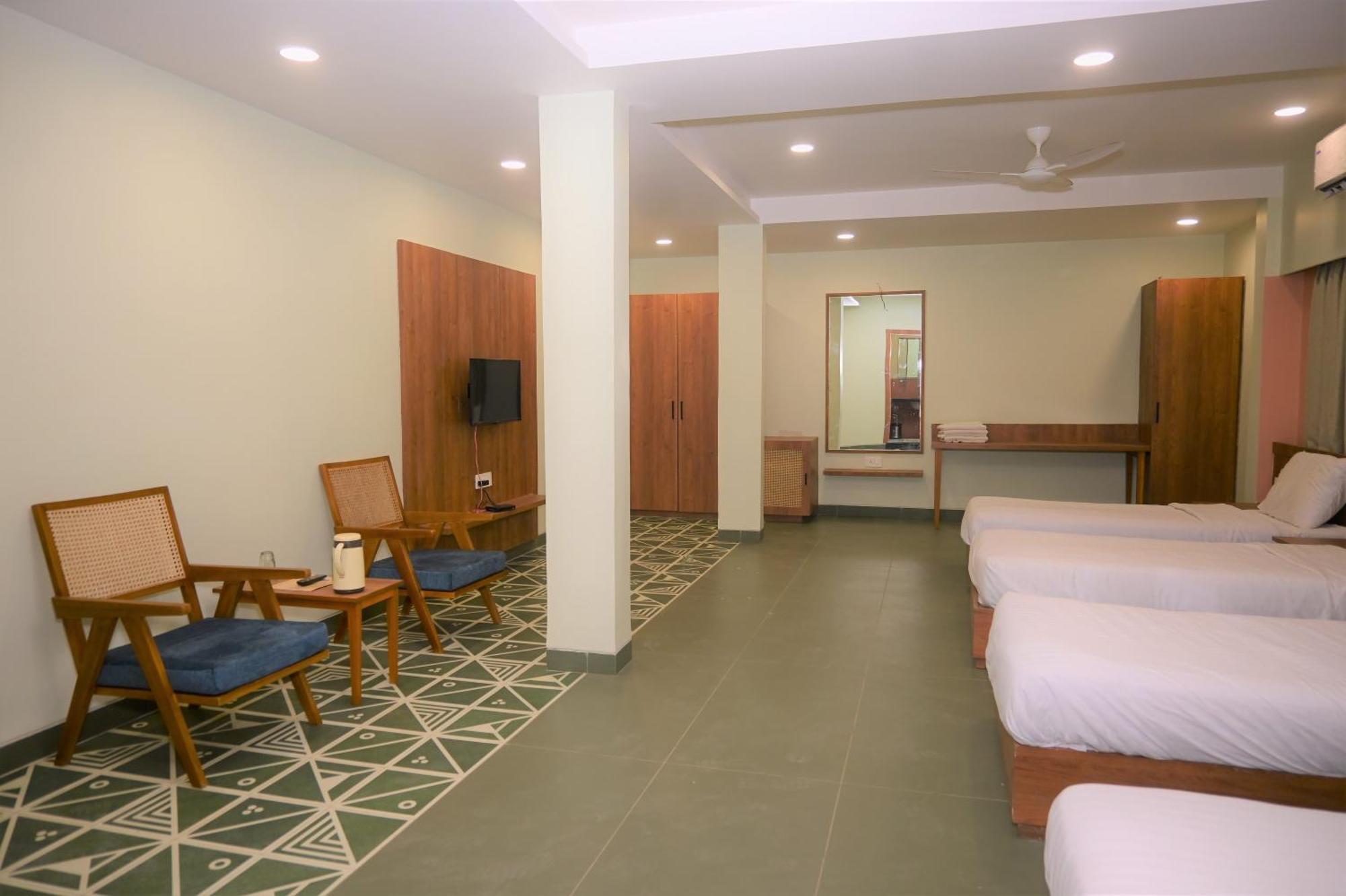 Hotel Ashray Ujjain Extérieur photo