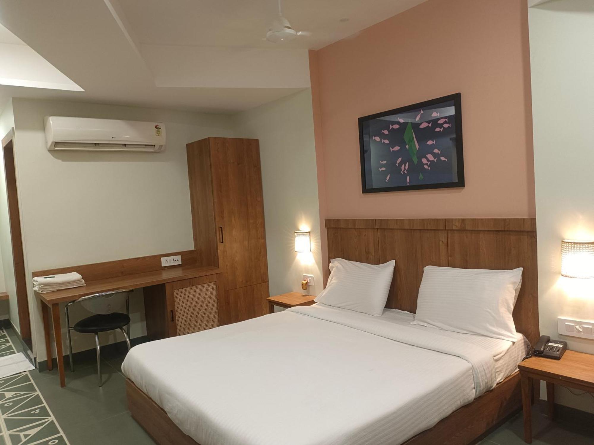 Hotel Ashray Ujjain Extérieur photo