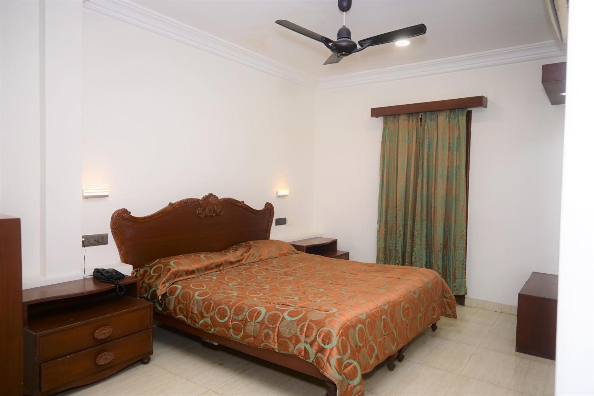 Hotel Ashray Ujjain Extérieur photo