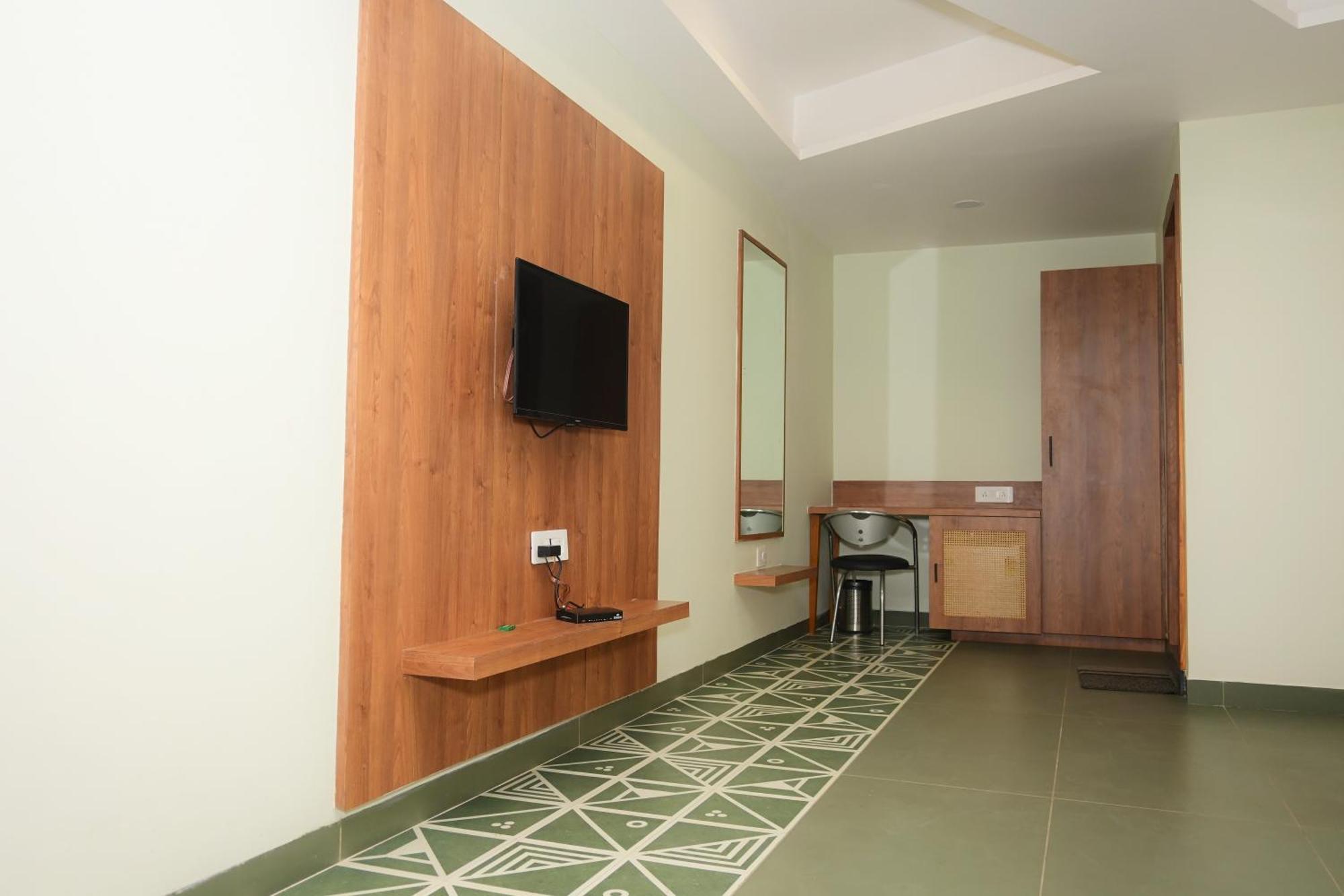 Hotel Ashray Ujjain Extérieur photo