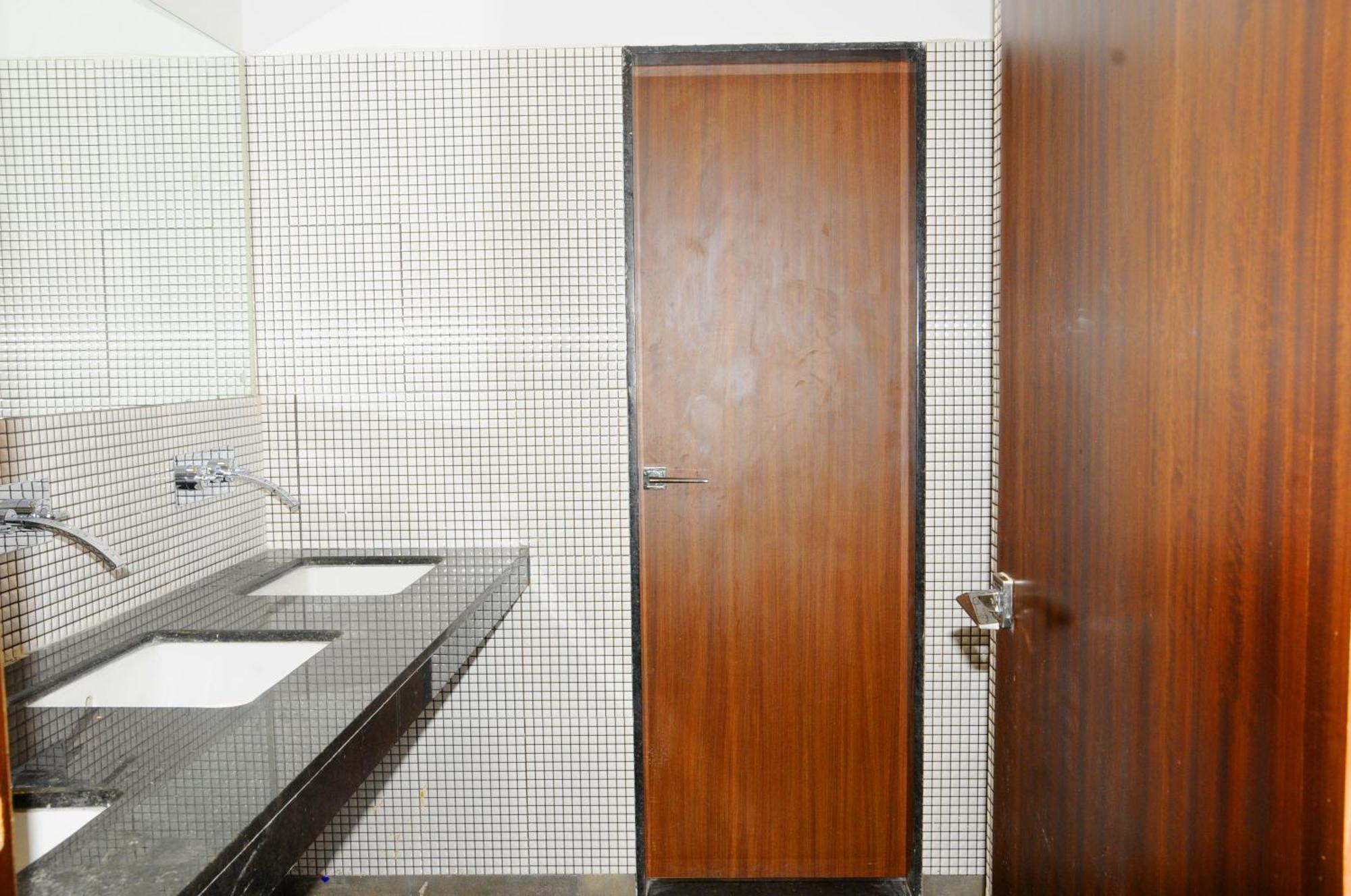 Hotel Ashray Ujjain Extérieur photo