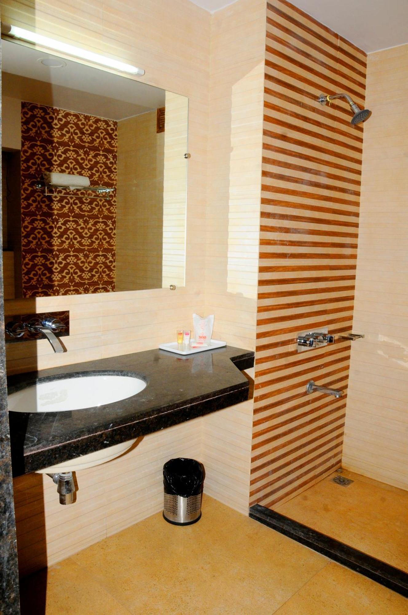 Hotel Ashray Ujjain Extérieur photo